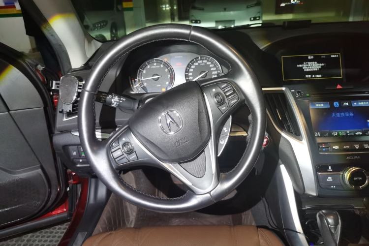 Used Acura TLX-L 2018 2.4L Deluxe Edition Steering Wheel