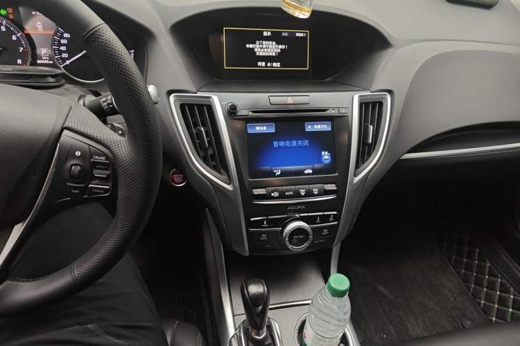 Used Acura TLX-L 2018 2.4L Comfort Edition Audio And AC Panel