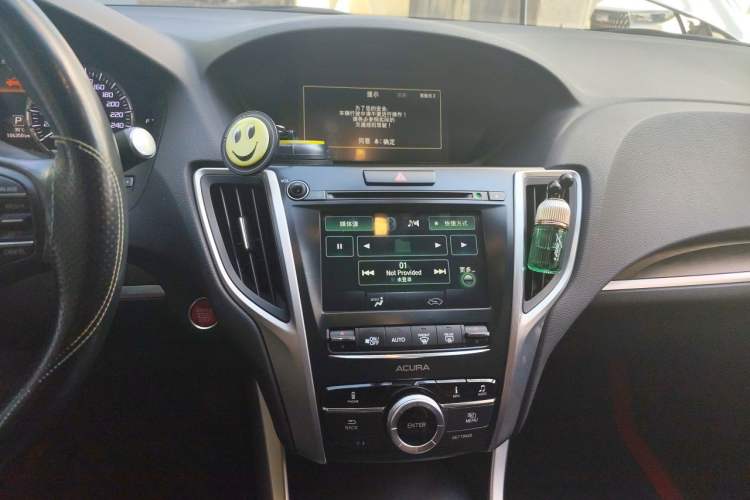 Used Acura TLX-L 2018 2.4L Comfort Edition Audio And AC Panel