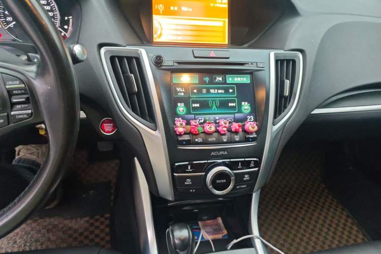 Used Acura TLX-L 2018 2.4L Comfort Edition Audio And AC Panel