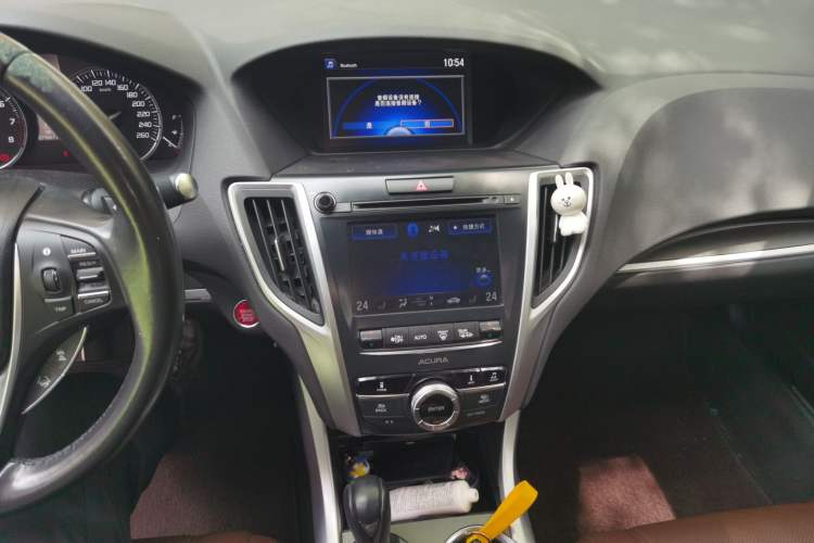 Used Acura TLX-L 2018 2.4L Enjoy Edition Audio And AC Panel