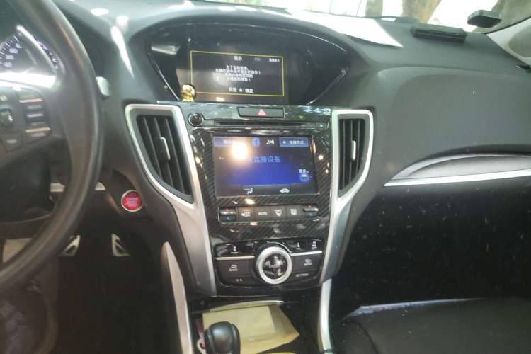 Used Acura TLX-L 2018 2.4L Comfort Edition Audio And AC Panel