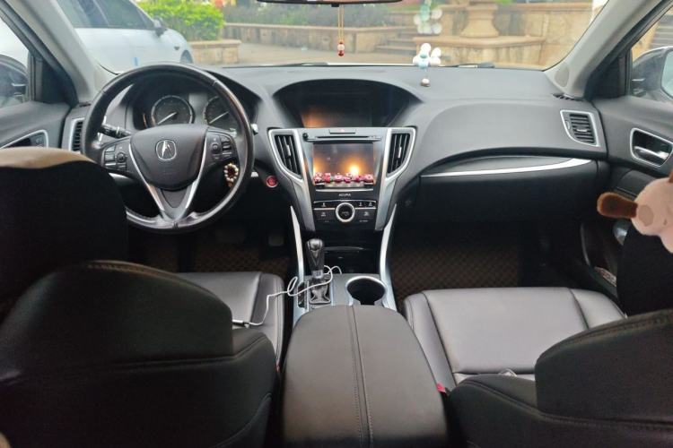 Used Acura TLX-L 2018 2.4L Comfort Edition Center Console