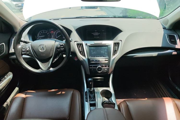 Used Acura TLX-L 2018 2.4L Enjoy Edition Center Console
