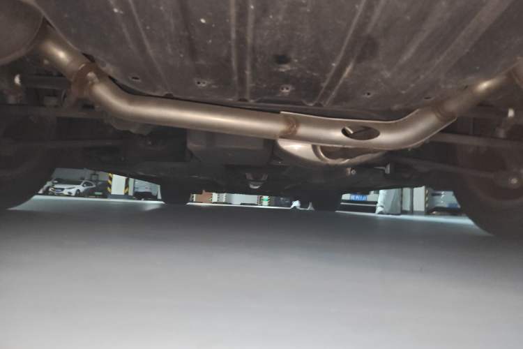 Used Acura TLX-L 2018 2.4L Comfort Edition Chassis Rear