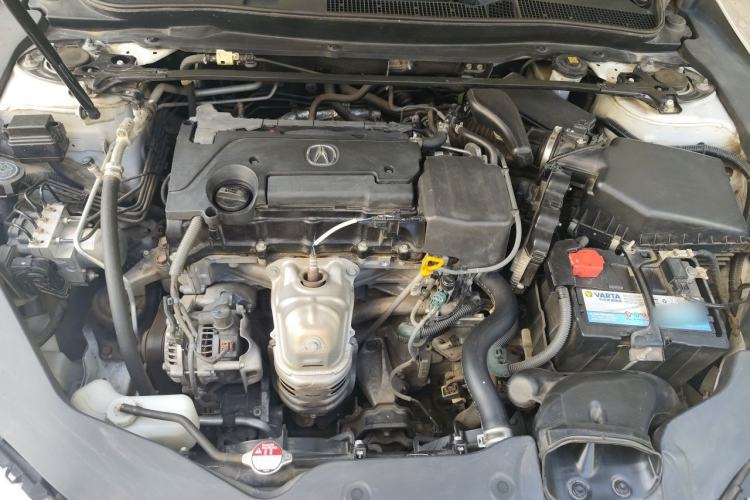 Used Acura TLX-L 2018 2.4L Comfort Edition Engine Bay