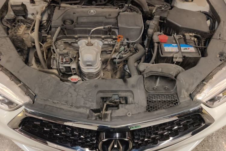 Used Acura TLX-L 2018 2.4L Comfort Edition Engine Bay