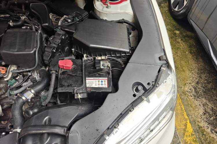 Used Acura TLX-L 2018 2.4L Comfort Edition Engine Bay Left