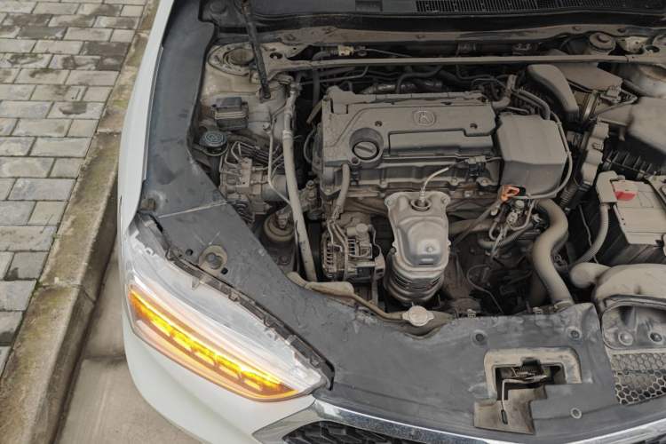 Used Acura TLX-L 2018 2.4L Comfort Edition Engine Bay Right
