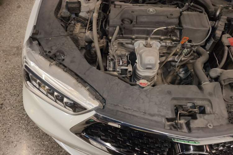 Used Acura TLX-L 2018 2.4L Comfort Edition Engine Bay Right