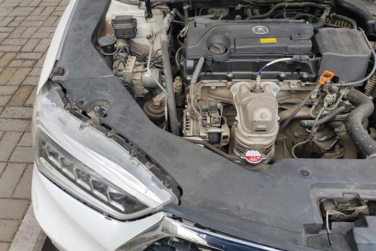 Used Acura TLX-L 2018 2.4L Comfort Edition Engine Bay Right
