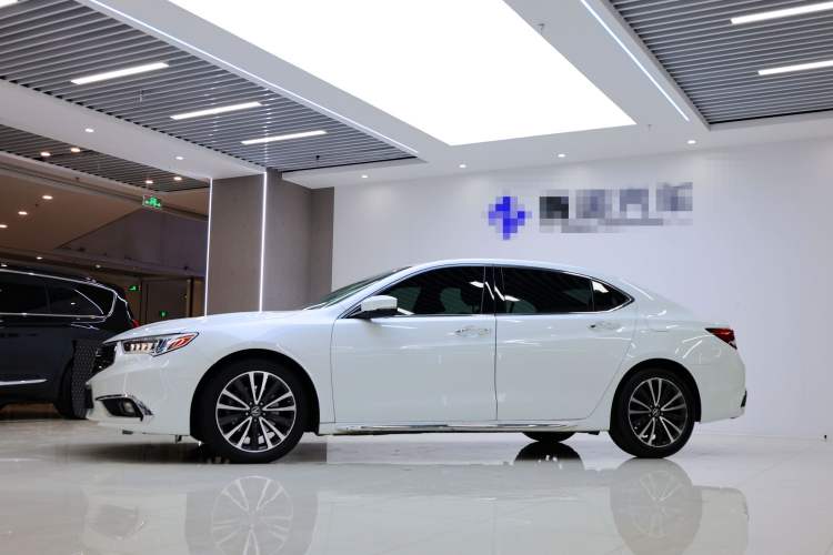 Used Acura TLX-L 2018 2.4L Deluxe Edition Exterior 2