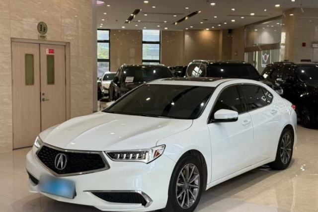 Ojetý Acura TLX-L 2018 2.4L Comfort Edition