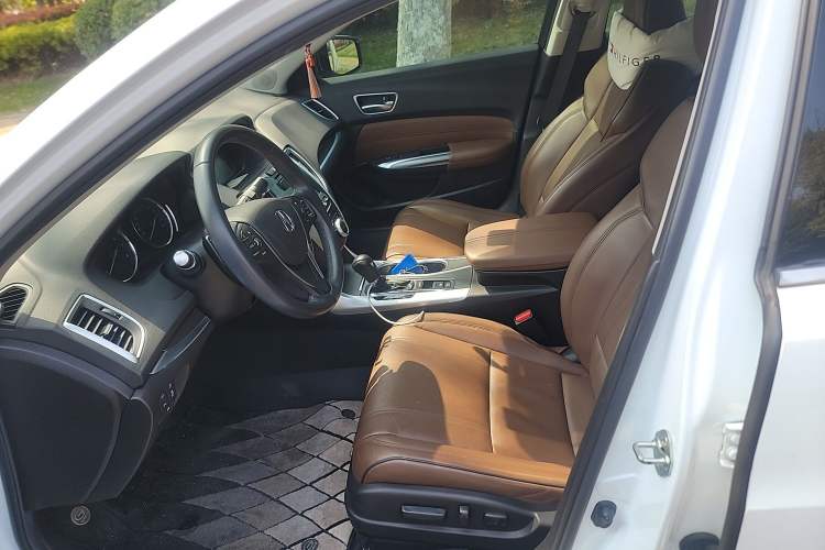 Used Acura TLX-L 2018 2.4L Deluxe Edition Left Front Seat