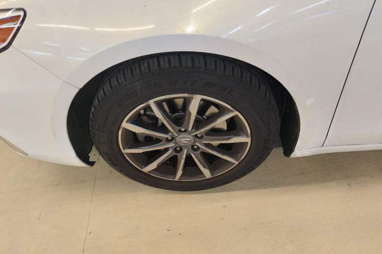 Used Acura TLX-L 2018 2.4L Comfort Edition Left Front Wheel Hub