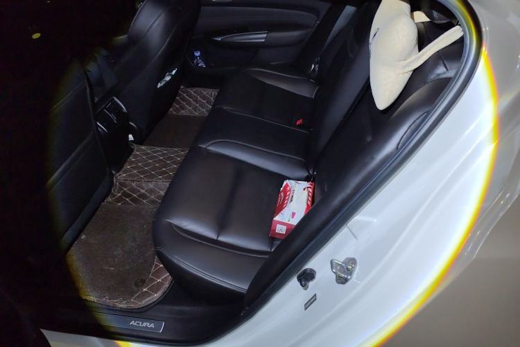 Used Acura TLX-L 2018 2.4L Comfort Edition Left Rear Seat