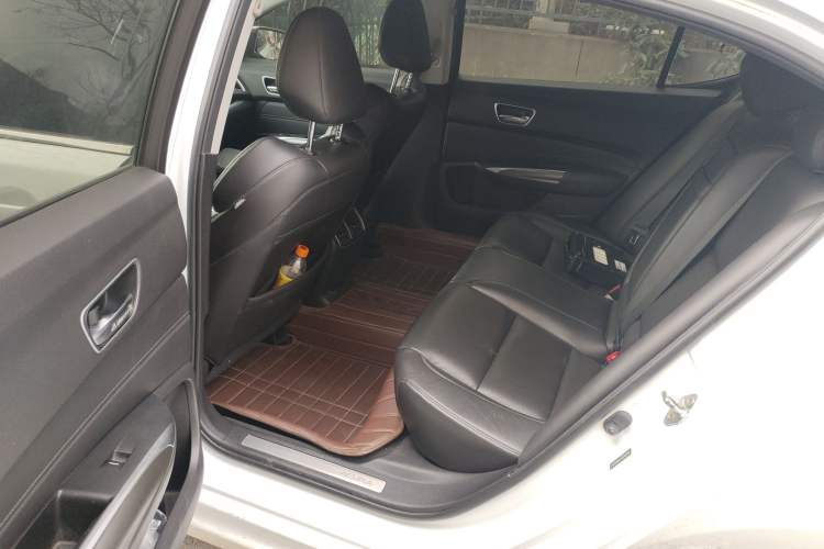Used Acura TLX-L 2018 2.4L Comfort Edition Left Rear Seat