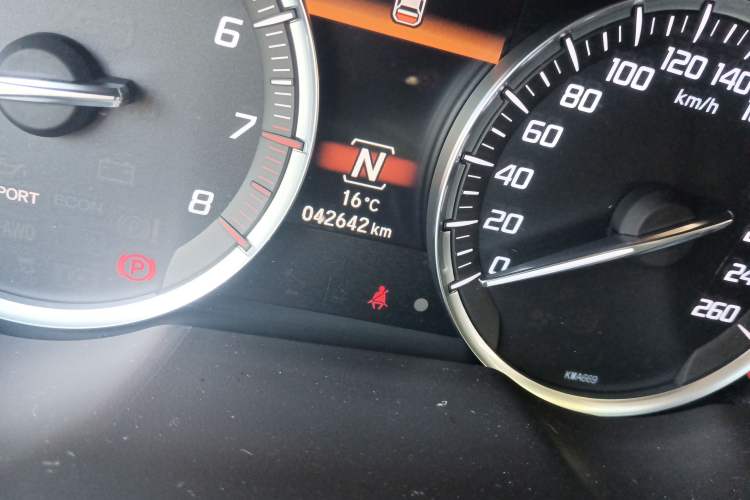 Used Acura TLX-L 2018 2.4L Comfort Edition Odometer Close Up