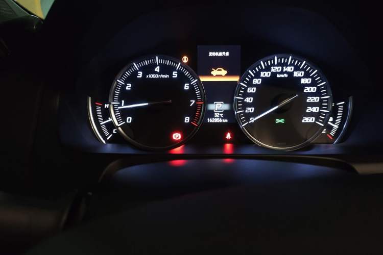 Used Acura TLX-L 2018 2.4L Comfort Edition Odometer Close Up
