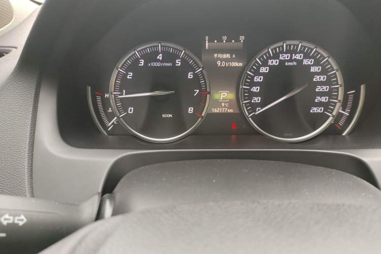 Used Acura TLX-L 2018 2.4L Comfort Edition Odometer Close Up