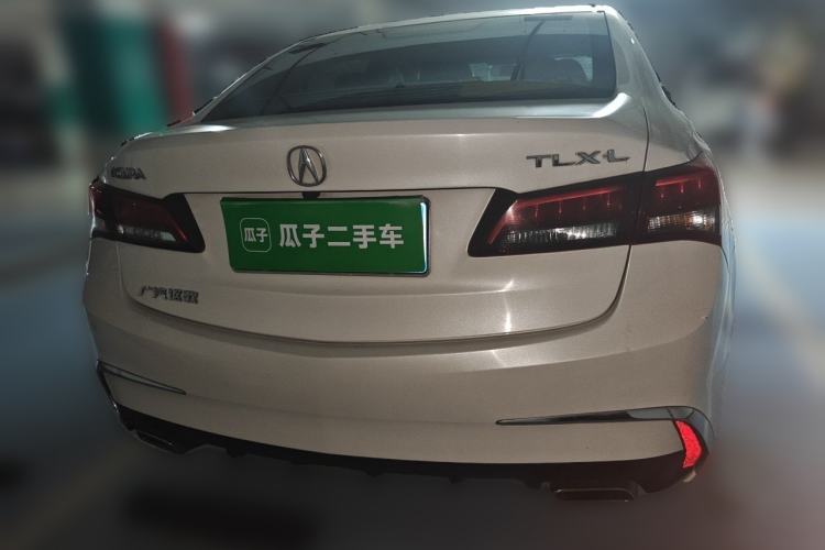Used Acura TLX-L 2018 2.4L Comfort Edition Rear