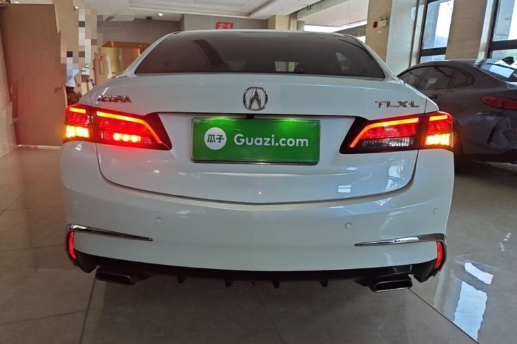 Used Acura TLX-L 2018 2.4L Comfort Edition Rear