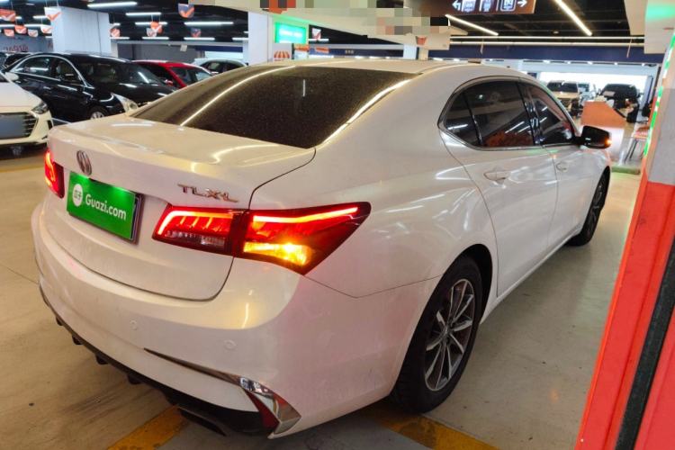 Used Acura TLX-L 2018 2.4L Comfort Edition Rear Right 45 Deg
