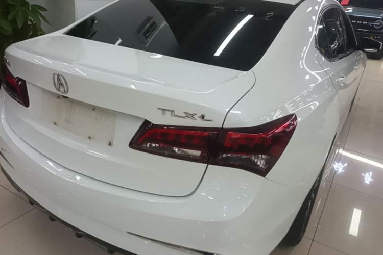 Used Acura TLX-L 2018 2.4L Comfort Edition Rear Right 45 Deg