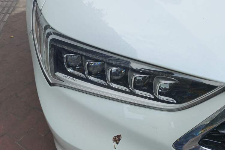 Used Acura TLX-L 2018 2.4L Diamond Edition Right Front Headlight