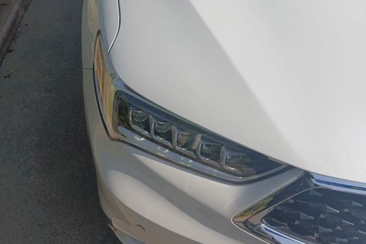 Used Acura TLX-L 2018 2.4L Comfort Edition Right Front Headlight