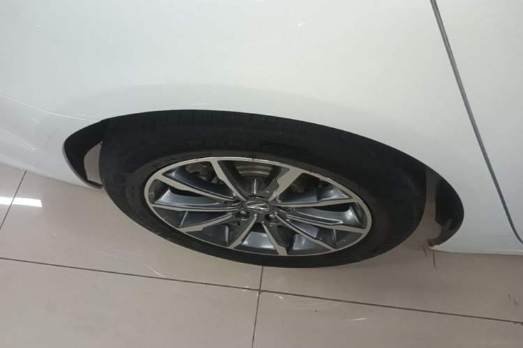 Used Acura TLX-L 2018 2.4L Comfort Edition Right Rear Wheel Hub