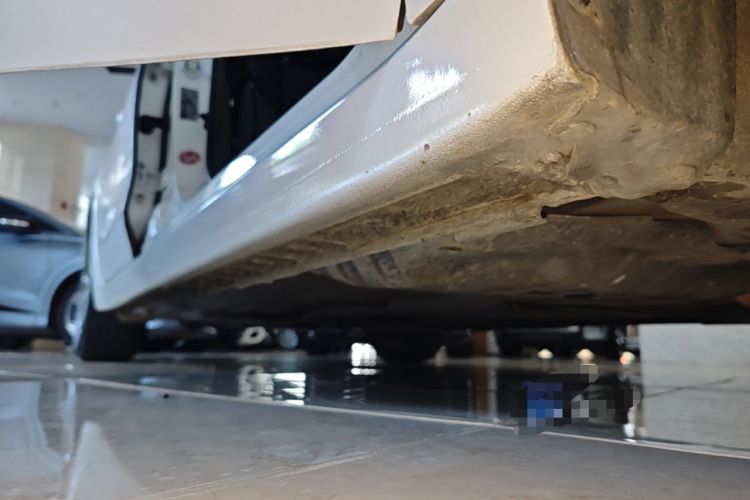 Used Acura TLX-L 2018 2.4L Comfort Edition Right Side Sill