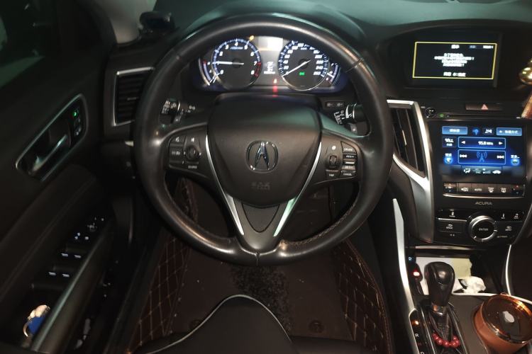 Used Acura TLX-L 2018 2.4L Comfort Edition Steering Wheel