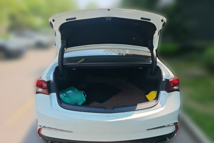 Used Acura TLX-L 2018 2.4L Enjoy Edition Trunk