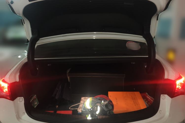Used Acura TLX-L 2018 2.4L Comfort Edition Trunk