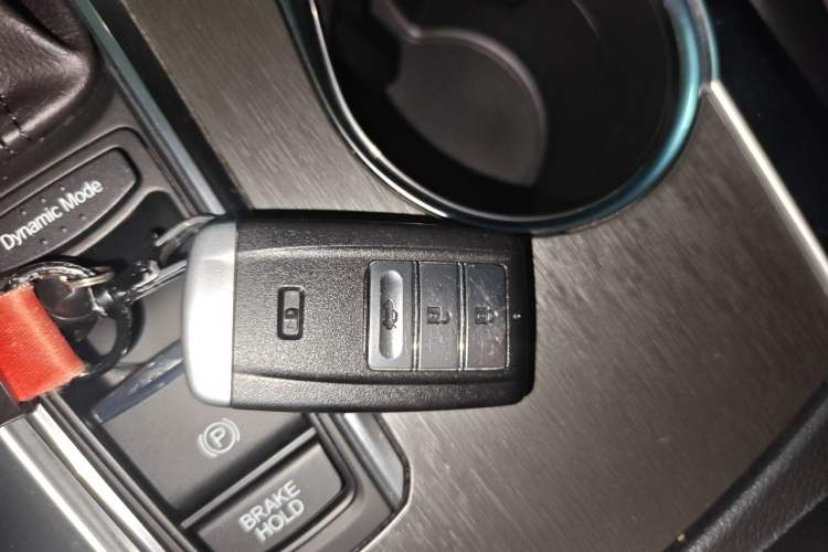 Used Acura TLX-L 2018 2.4L Comfort Edition Vehicle Key