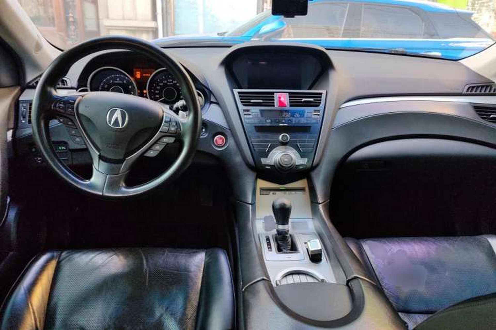 Used Acura ZDX 2012 3.7 Standard Edition Center Console