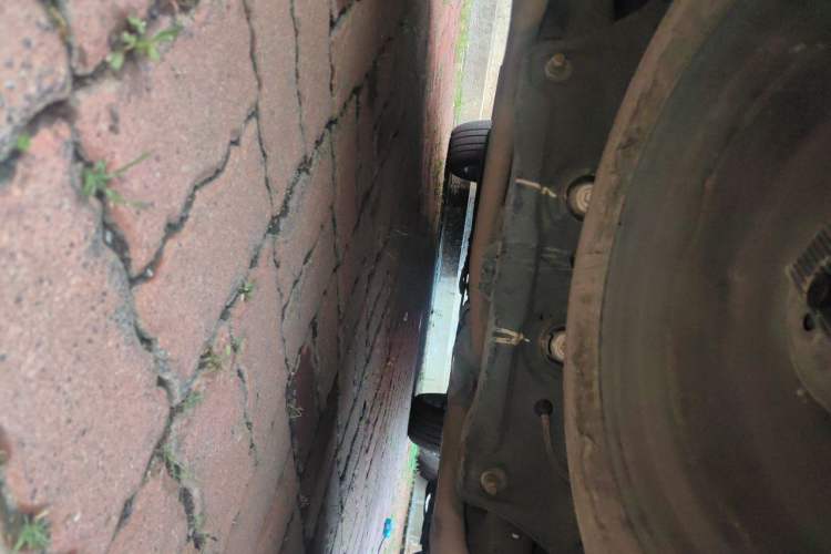 Used Acura ZDX 2012 3.7 Standard Edition Chassis Rear