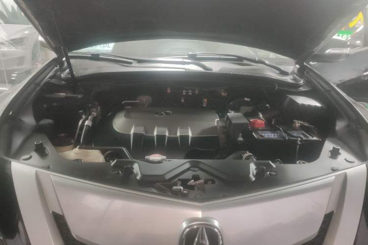 Used Acura ZDX 2012 3.7 Standard Edition Engine Bay
