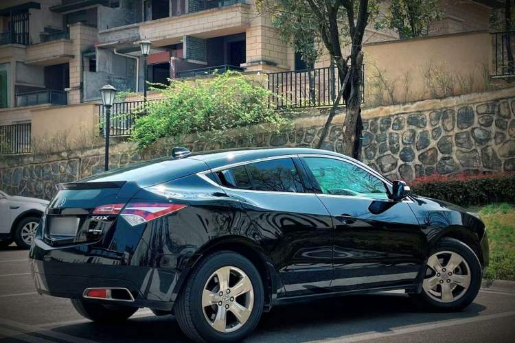 Used Acura ZDX 2012 3.7 Standard Edition Exterior 3