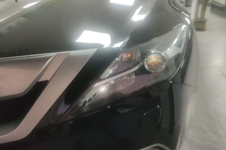 Used Acura ZDX 2012 3.7 Standard Edition Left Front Headlight