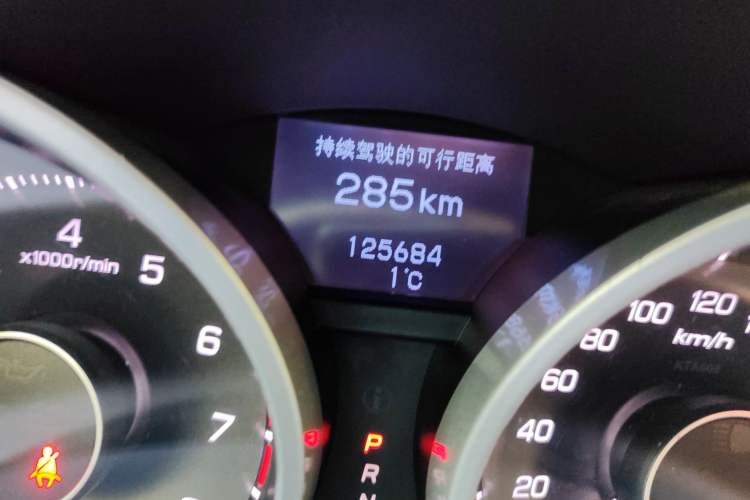 Used Acura ZDX 2012 3.7 Standard Edition Odometer Close Up