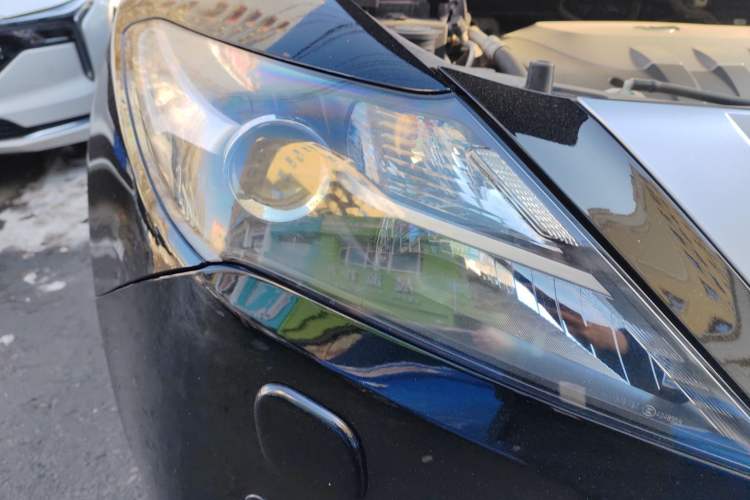 Used Acura ZDX 2012 3.7 Standard Edition Right Front Headlight