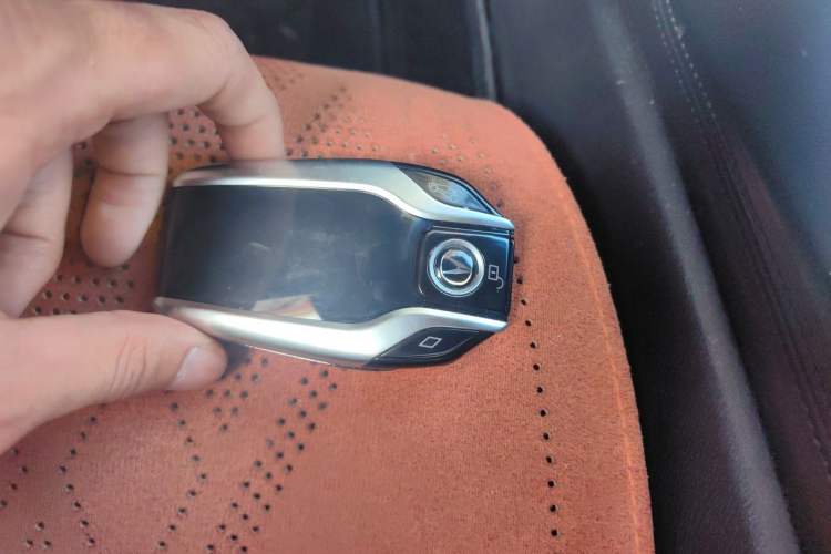 Used Acura ZDX 2012 3.7 Standard Edition Vehicle Key