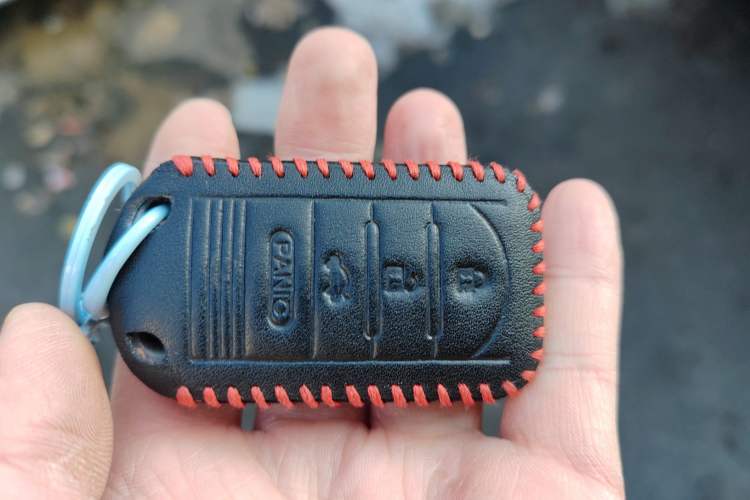 Used Acura ZDX 2012 3.7 Standard Edition Vehicle Key