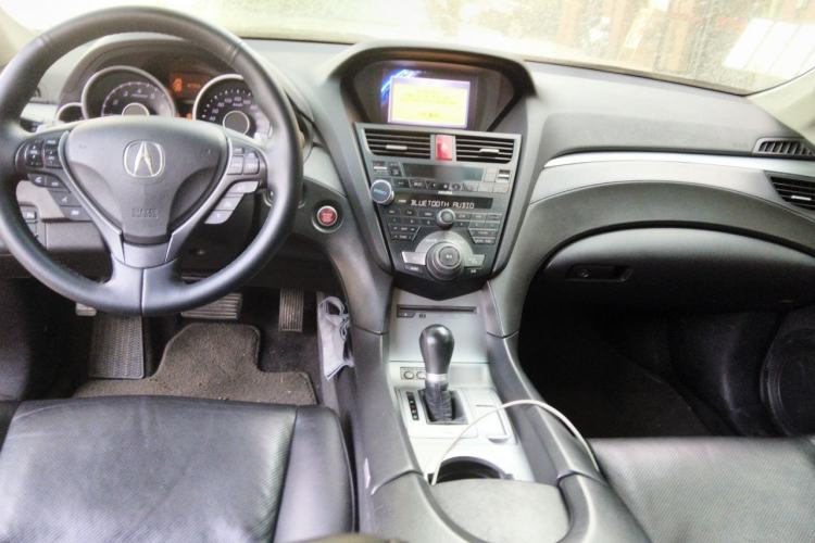 Used Acura ZDX 2012 3.7 Standard Edition Center Console