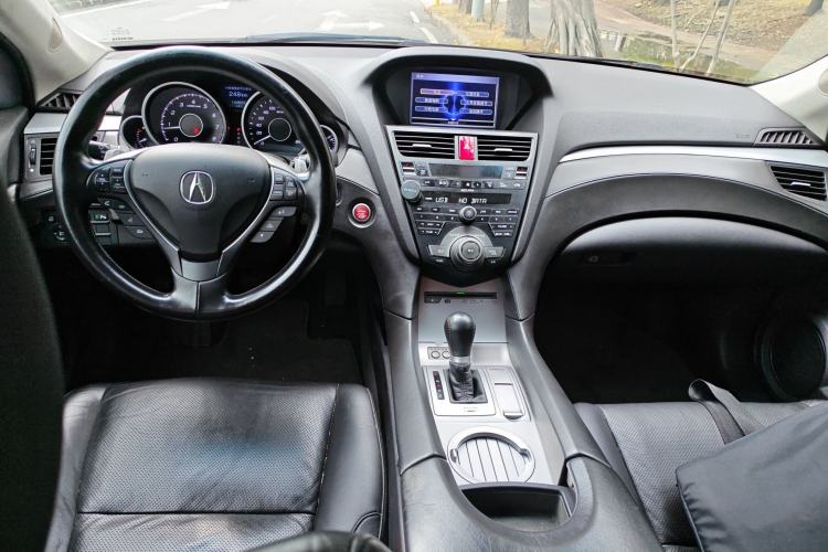 Used Acura ZDX 2012 3.7 Standard Edition Center Console
