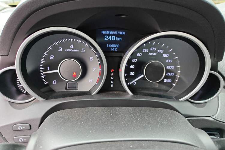 Used Acura ZDX 2012 3.7 Standard Edition Odometer Close Up