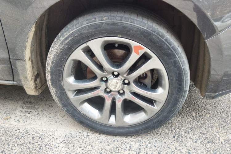 Used Acura ZDX 2012 3.7 Standard Edition Right Front Wheel Hub