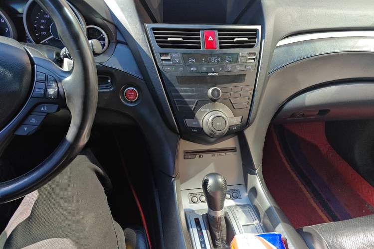 Used Acura ZDX 2012 3.7 Standard Edition Audio And AC Panel